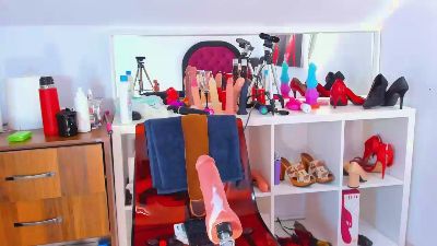 karlahartlley live cam on Cam4