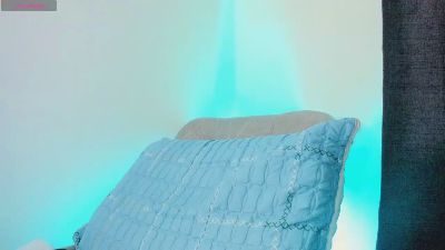 karol_deny live cam on Cam4