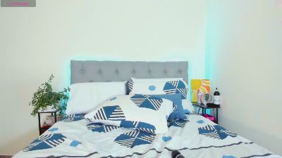 karol_deny live cam on Cam4