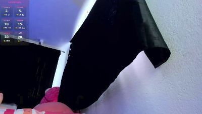 karolina_evans live cam on Cam4