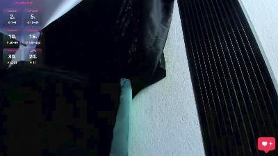 karolina_evans live cam on Cam4