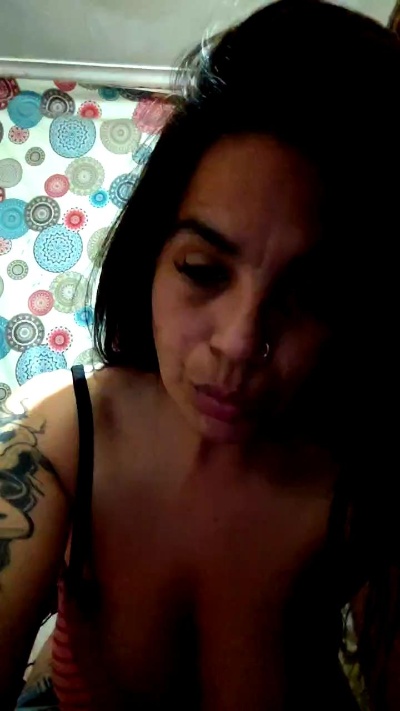karoll_fun live cam on Cam4