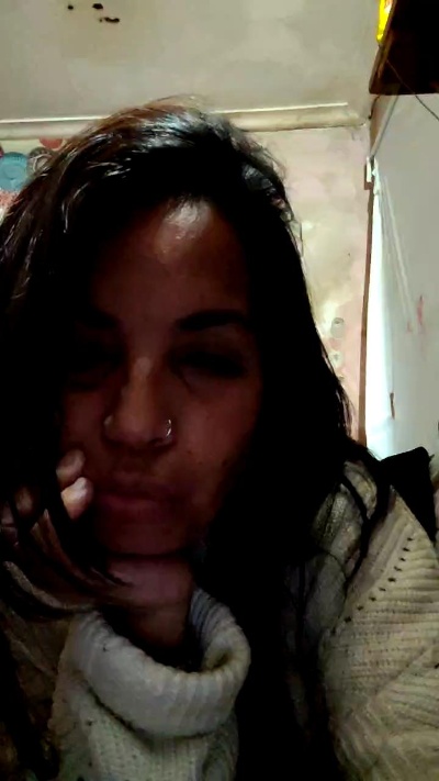 karoll_fun live cam on Cam4