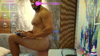 karymmusclets31 live cam on Cam4