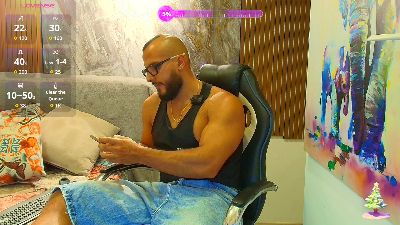 karymmusclets31 live cam on Cam4