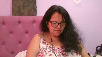 kassandra02 live cam on Cam4
