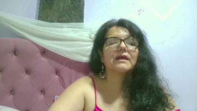kassandra02 live cam on Cam4