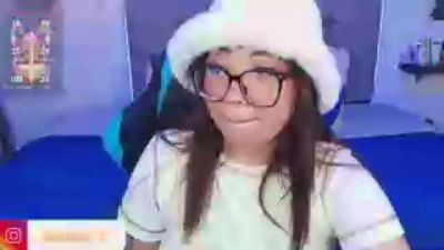 kata_bigboobs live cam on Cam4