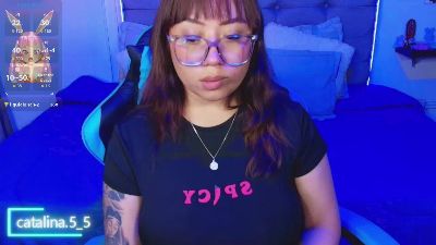 kata_bigboobs live cam on Cam4