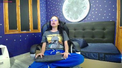 katalina07 live cam on Cam4