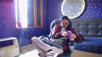 katalina07 live cam on Cam4