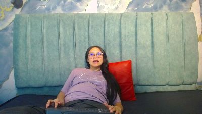 katalina07 live cam on Cam4