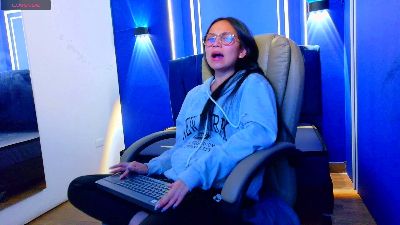 katalina07 live cam on Cam4