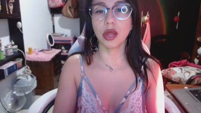 kateeen live cam on Cam4