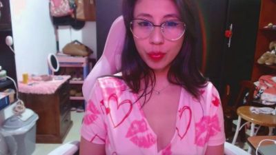 kateeen live cam on Cam4