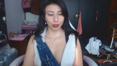 kateeen live cam on Cam4