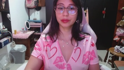 kateeen live cam on Cam4