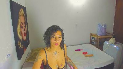 katerine_bella live cam on Cam4