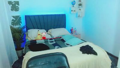 kathleencamille live cam on Cam4
