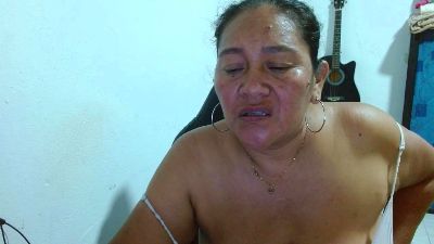 katia_mature live cam on Cam4