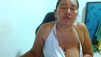 katia_mature live cam on Cam4