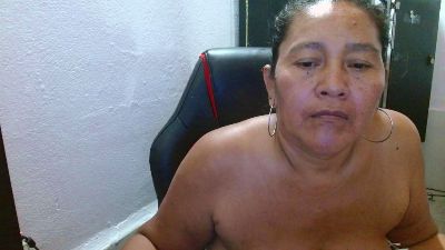 katia_mature live cam on Cam4