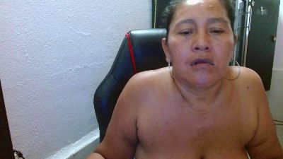 katia_mature live cam on Cam4
