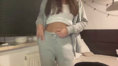 katiee2006 live cam on Cam4