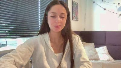 katiee2006 live cam on Cam4