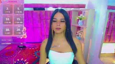 katrinnehott live cam on Cam4