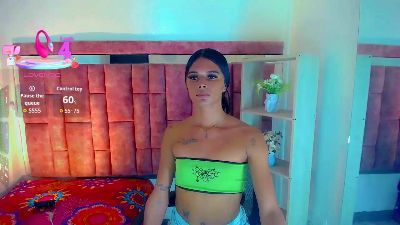 katrinnehott live cam on Cam4