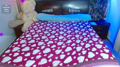 katy_bunny3 live cam on Cam4
