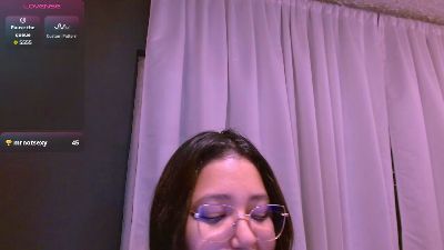 katye_kiss3 live cam on Cam4
