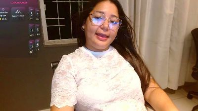 katye_kiss3 live cam on Cam4