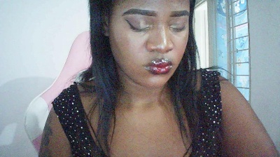 katyleunbeys56 live cam on Cam4