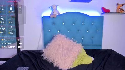 katyy_b live cam on Cam4