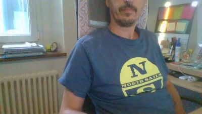 kawayleo1 live cam on Cam4