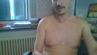 kawayleo1 live cam on Cam4