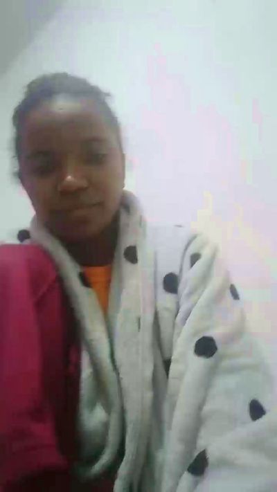 kayah3 live cam on Cam4