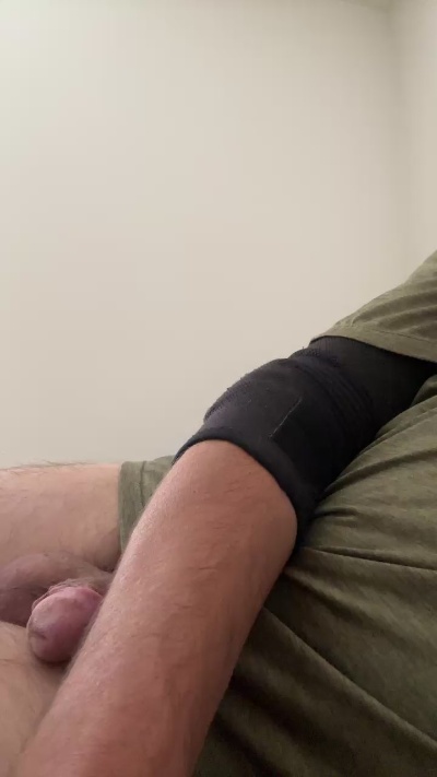 kc1098 live cam on Cam4