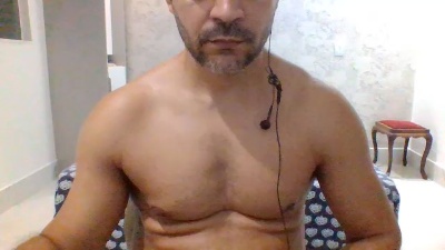 kdutelles007 live cam on Cam4