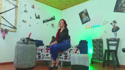 keila_j live cam on Cam4