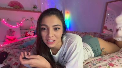 keirasworldd live cam on Cam4