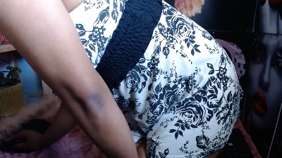 kelly329 live cam on Cam4
