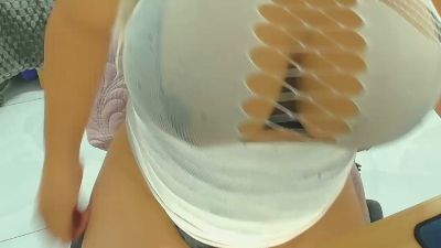 kellyhugecock live cam on Cam4