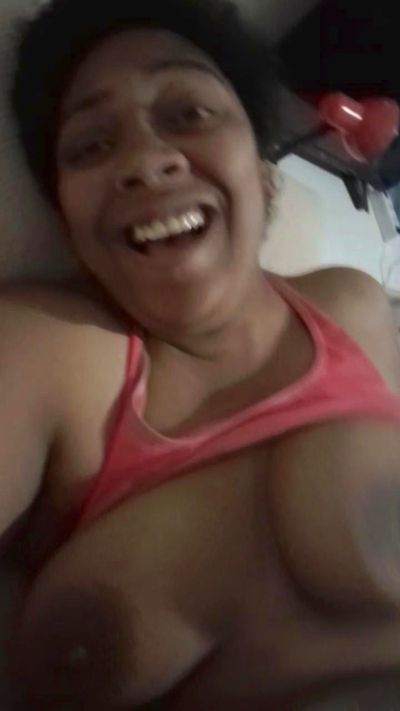 kellykrude5 live cam on Cam4