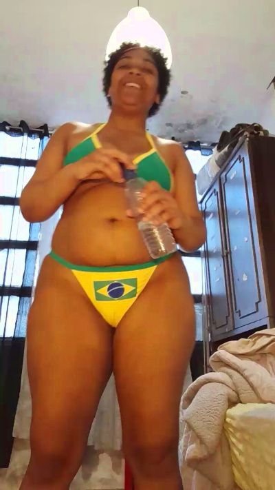 kellykrude5 live cam on Cam4