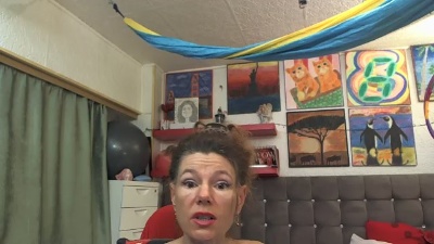 kellynumber8 live cam on Cam4