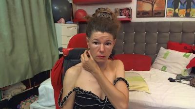 kellynumber8 live cam on Cam4