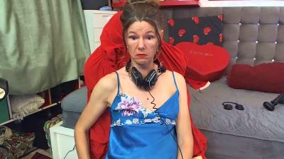 kellynumber8 live cam on Cam4